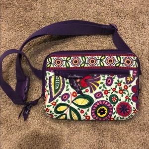Vera Bradley Belt Bag in Viva La Vera EUC